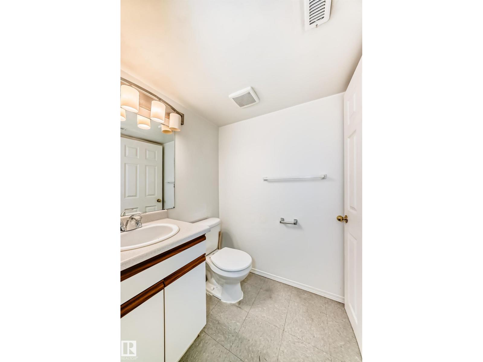 10331 153 St Nw, Edmonton, Alberta  T5P 2B7 - Photo 20 - E4470224