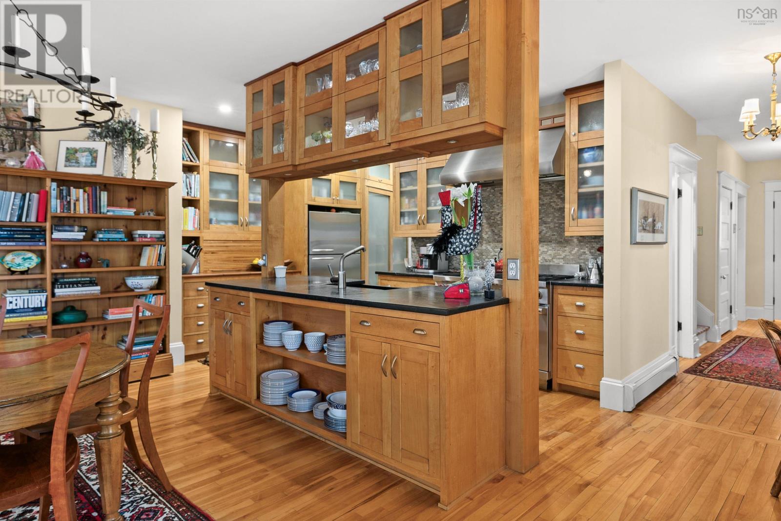 1932 Rosebank Avenue, Halifax, Nova Scotia  B3H 4C7 - Photo 19 - 202601080