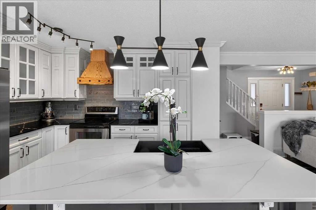 2260 Sagewood Heights Sw, Airdrie, Alberta  T4B 3N8 - Photo 15 - A2279669