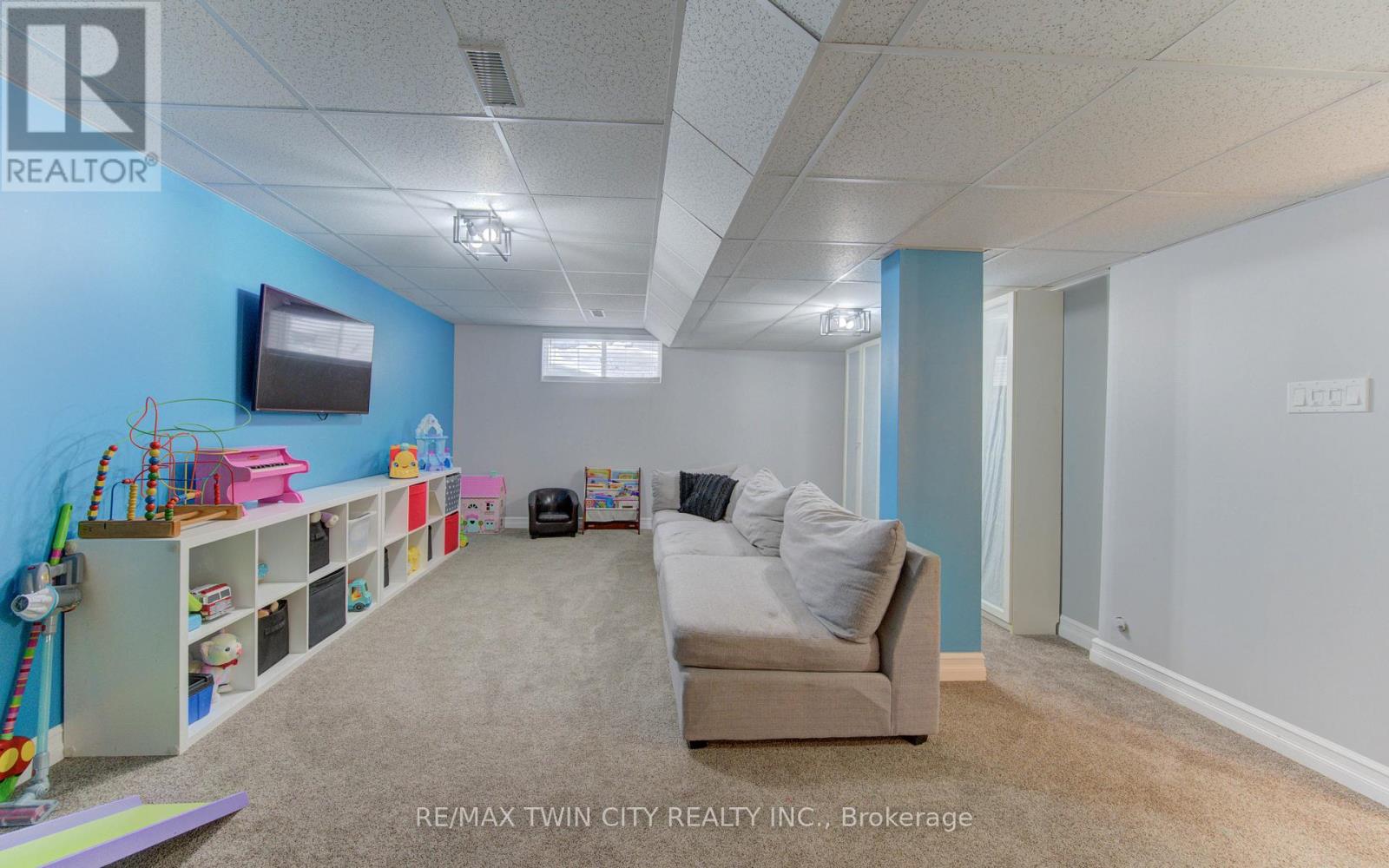 21 West Tree Drive, Waterloo, Ontario  N0B 1M0 - Photo 35 - X12709768