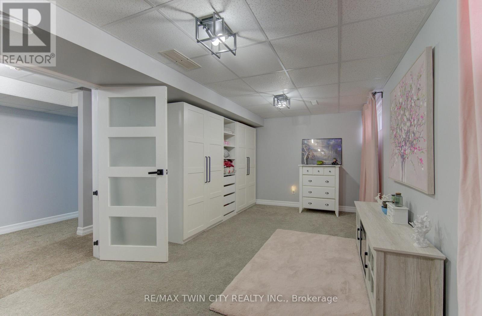 21 West Tree Drive, Waterloo, Ontario  N0B 1M0 - Photo 39 - X12709768