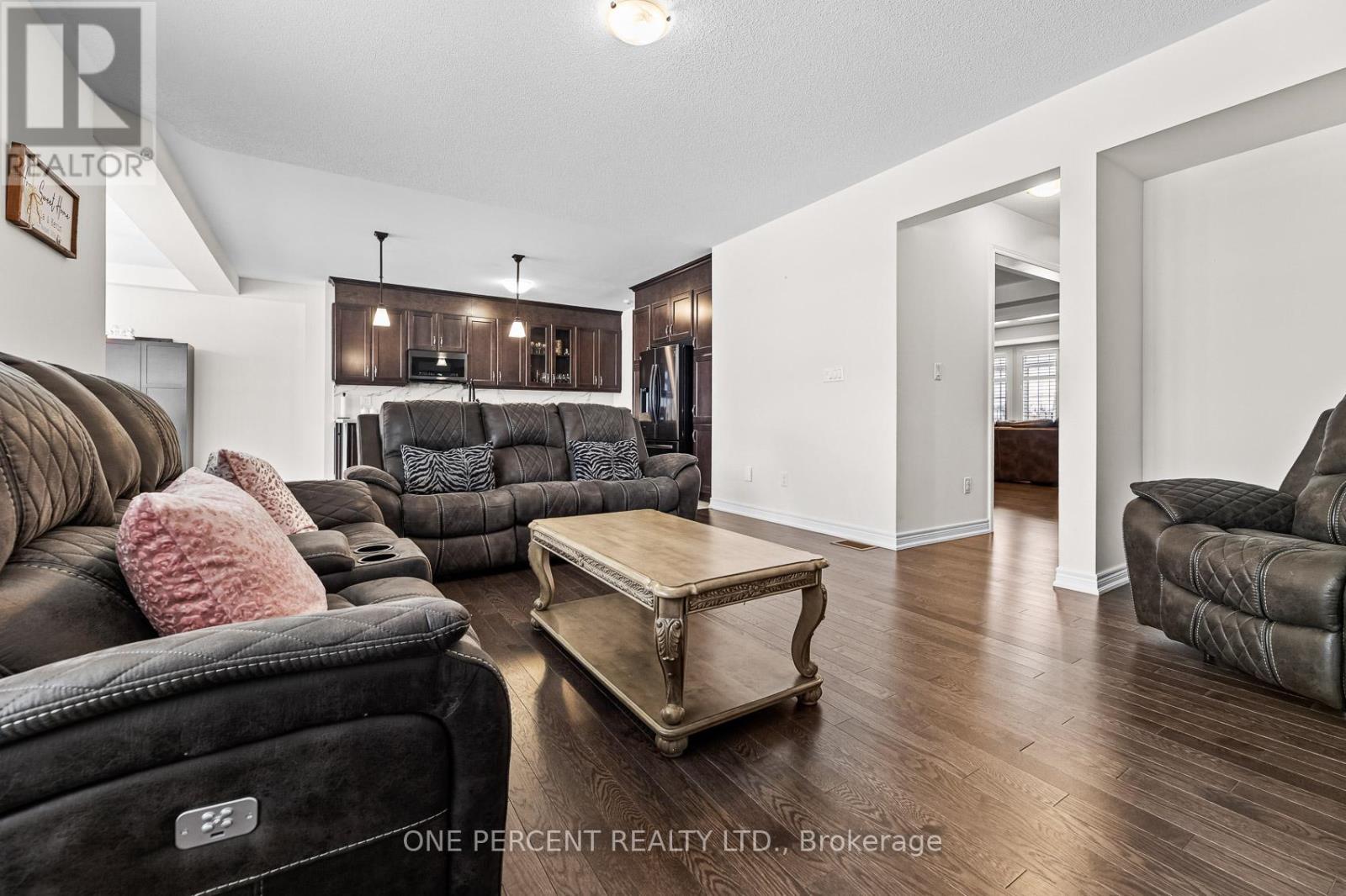 260 Edgar Bonner Avenue, Guelph/eramosa, Ontario  N0B 2K0 - Photo 12 - X12709770