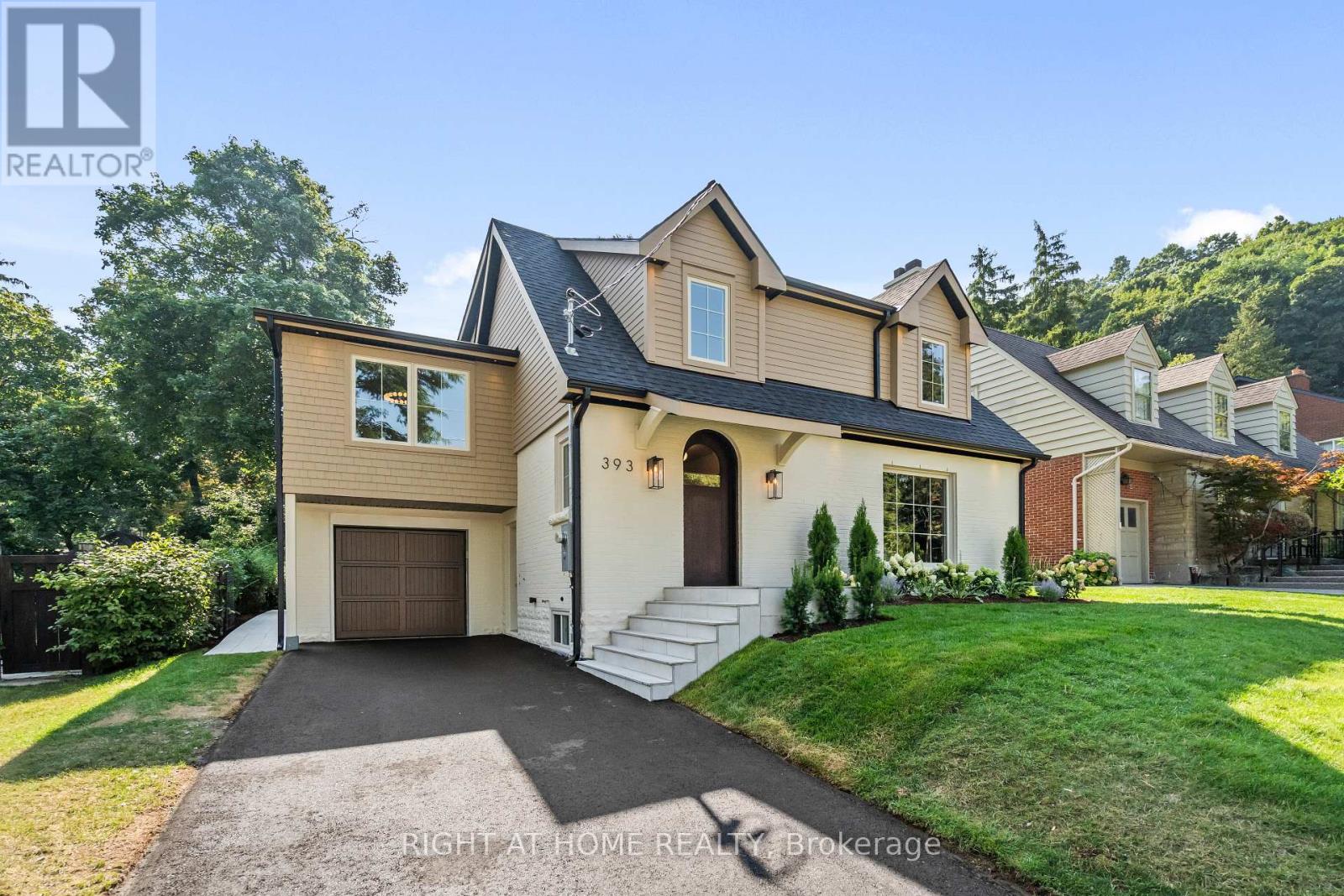 393 HESS STREET S, Hamilton, Ontario