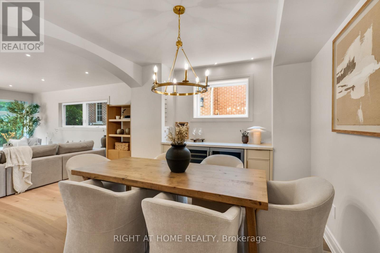 393 Hess Street S, Hamilton, Ontario  L8P 3R2 - Photo 16 - X12709804