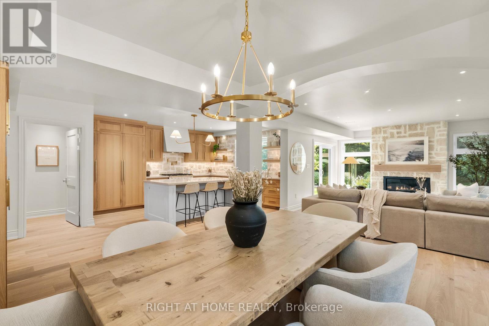 393 Hess Street S, Hamilton, Ontario  L8P 3R2 - Photo 17 - X12709804