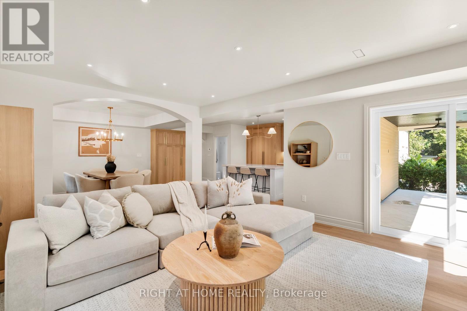 393 Hess Street S, Hamilton, Ontario  L8P 3R2 - Photo 21 - X12709804