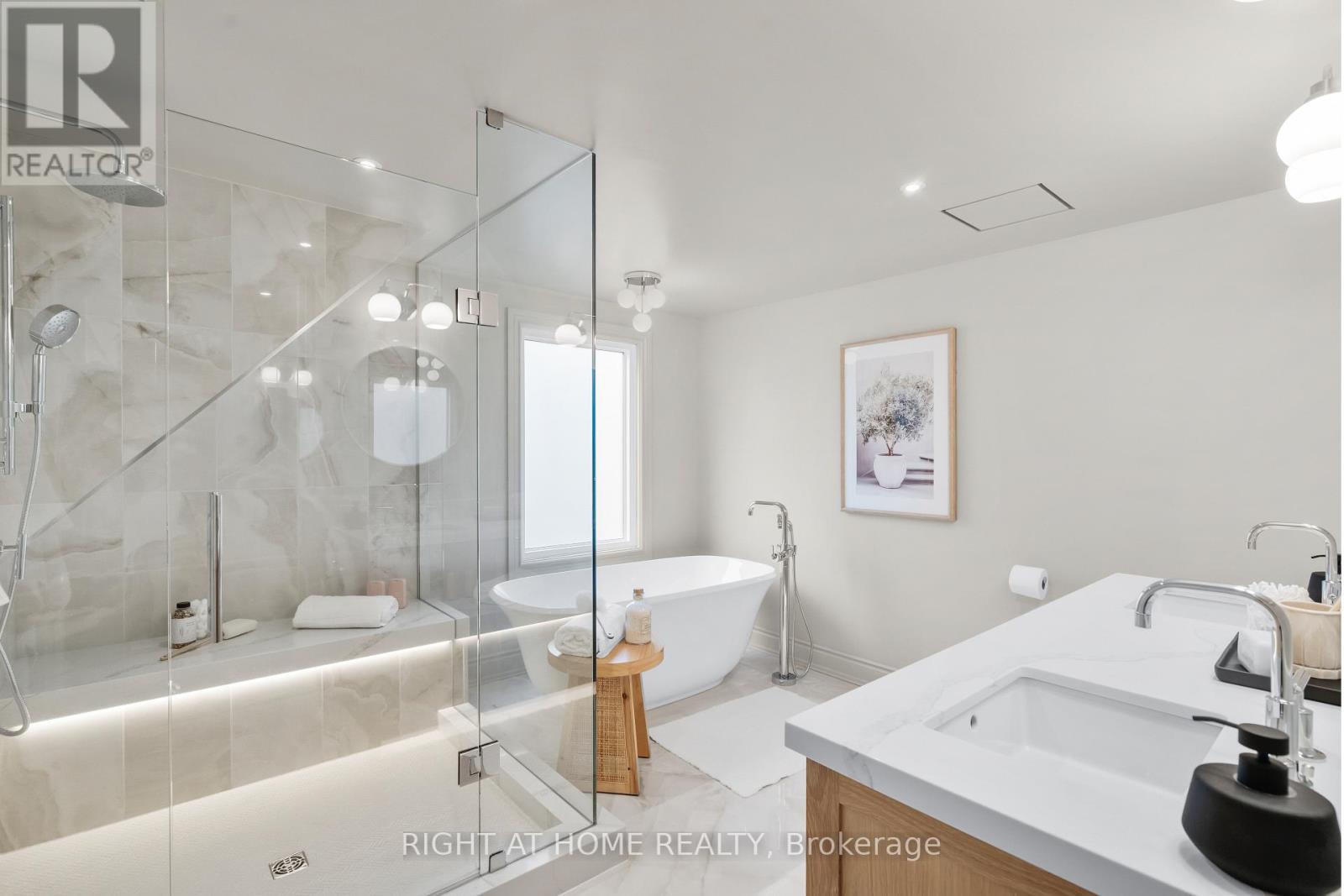 393 Hess Street S, Hamilton, Ontario  L8P 3R2 - Photo 32 - X12709804