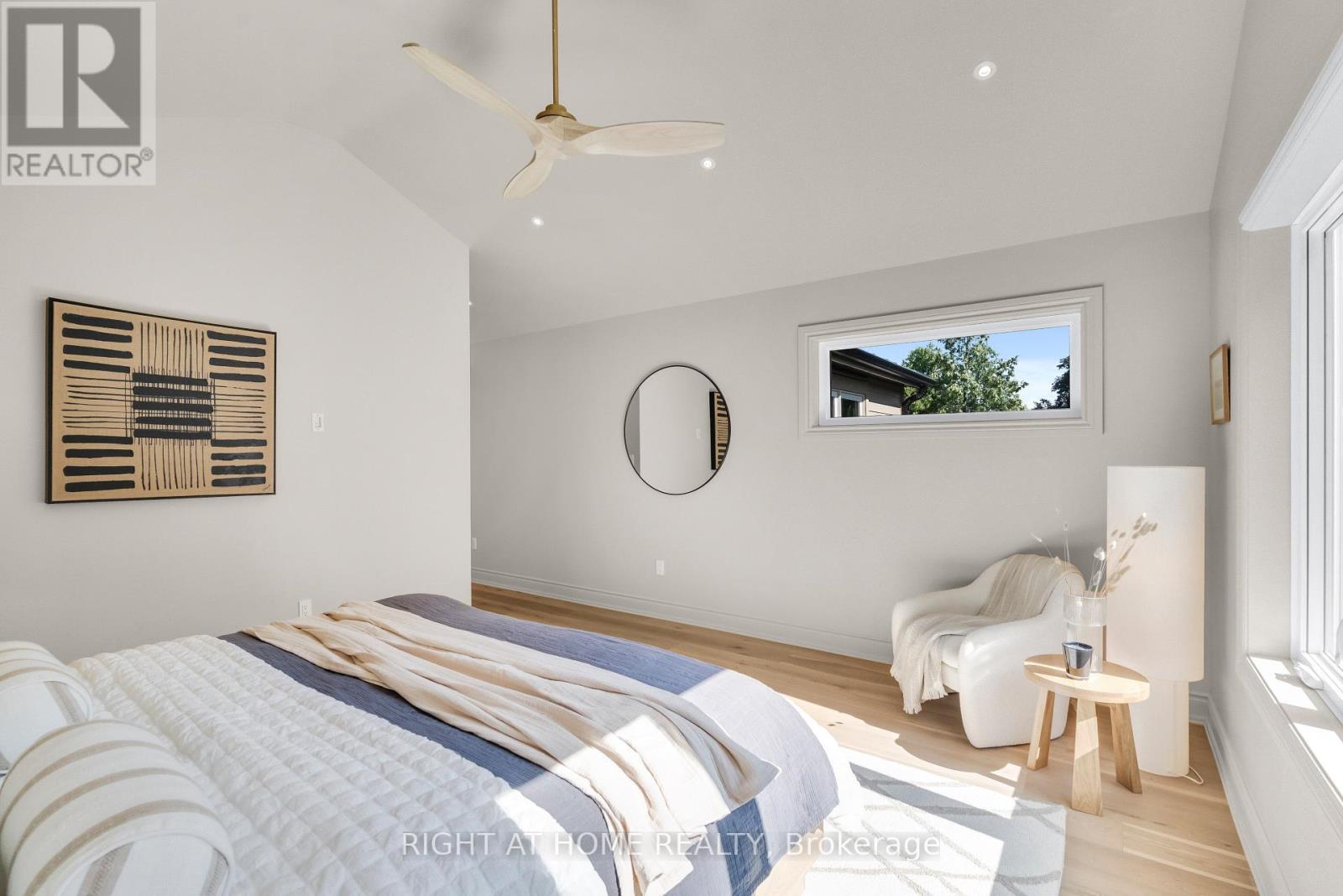 393 Hess Street S, Hamilton, Ontario  L8P 3R2 - Photo 37 - X12709804