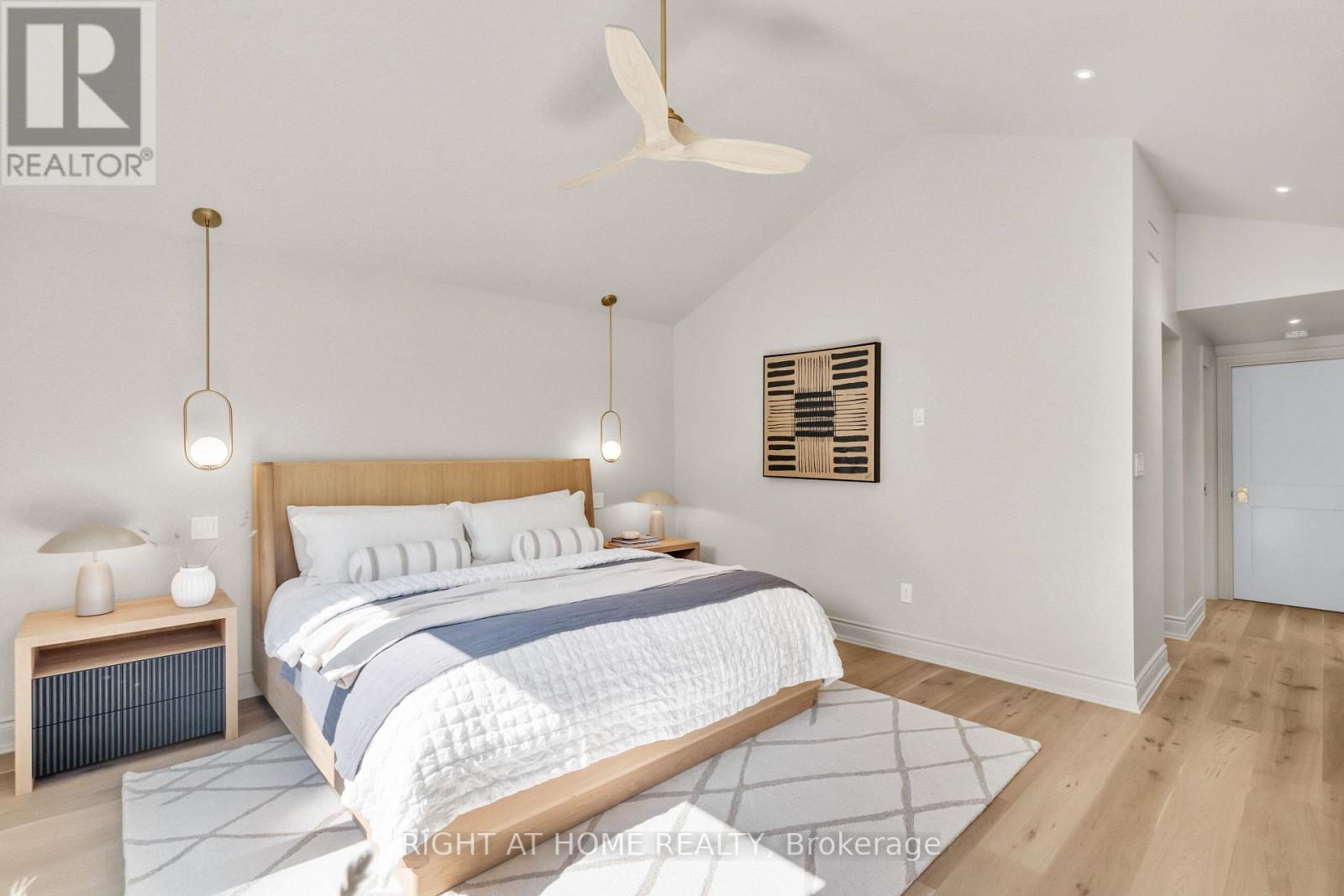 393 Hess Street S, Hamilton, Ontario  L8P 3R2 - Photo 38 - X12709804