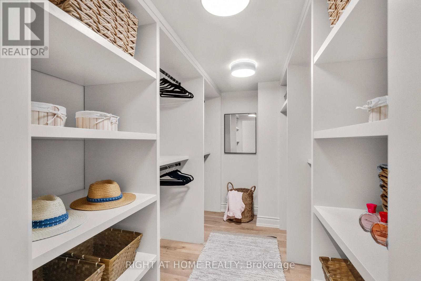 393 Hess Street S, Hamilton, Ontario  L8P 3R2 - Photo 39 - X12709804