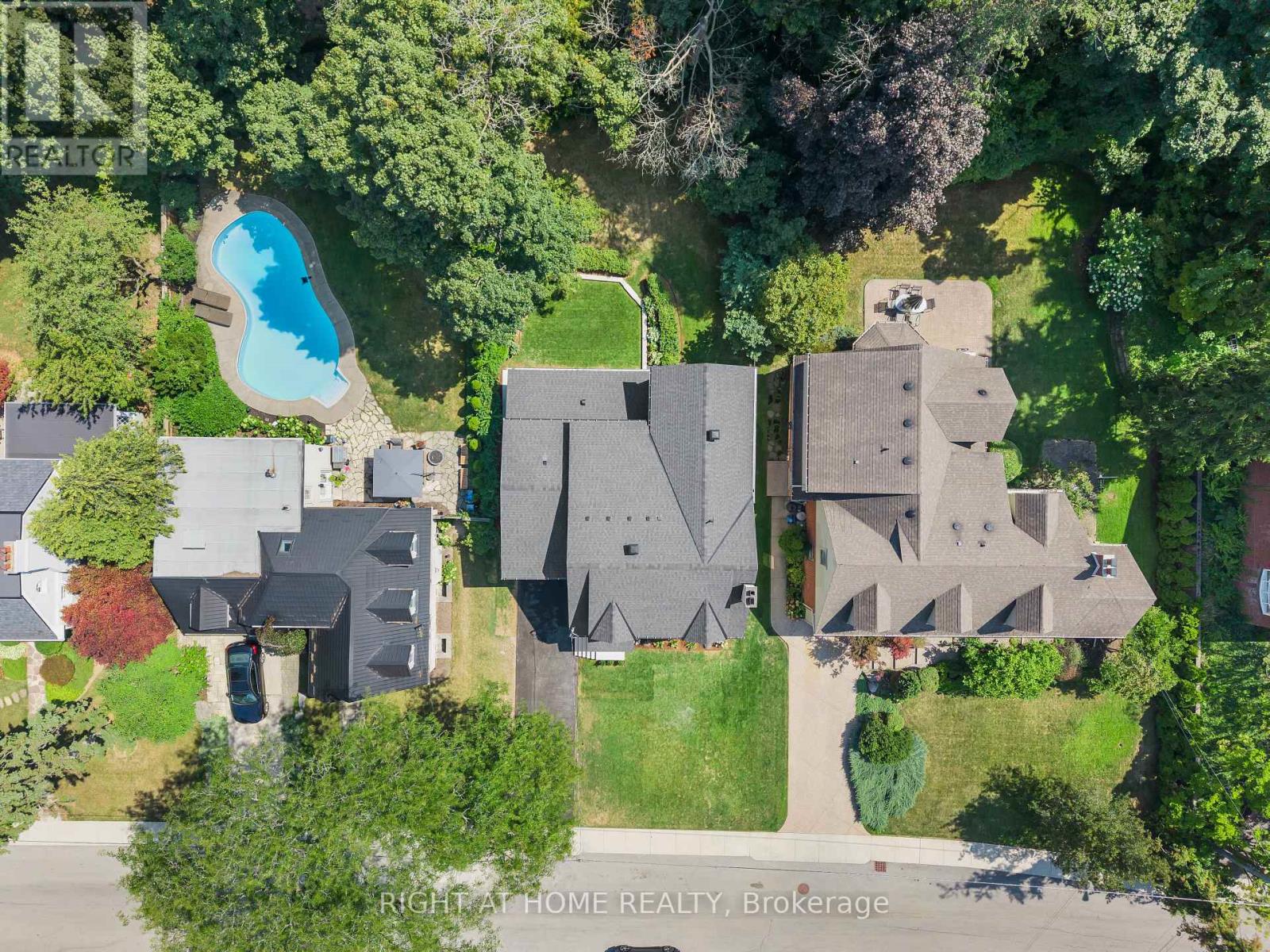 393 Hess Street S, Hamilton, Ontario  L8P 3R2 - Photo 48 - X12709804