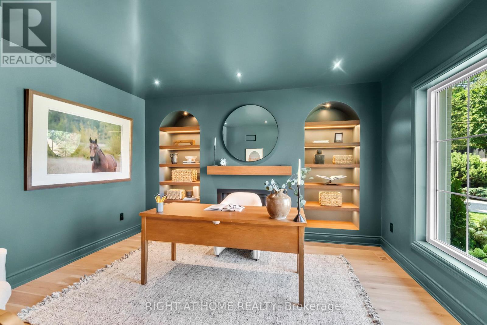 393 Hess Street S, Hamilton, Ontario  L8P 3R2 - Photo 6 - X12709804