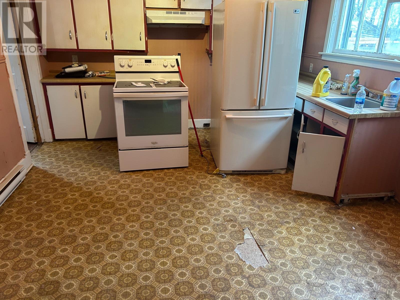 252 Pennywell Road, St John's, Newfoundland & Labrador A1C 2L1 - Photo 5 - 1293802