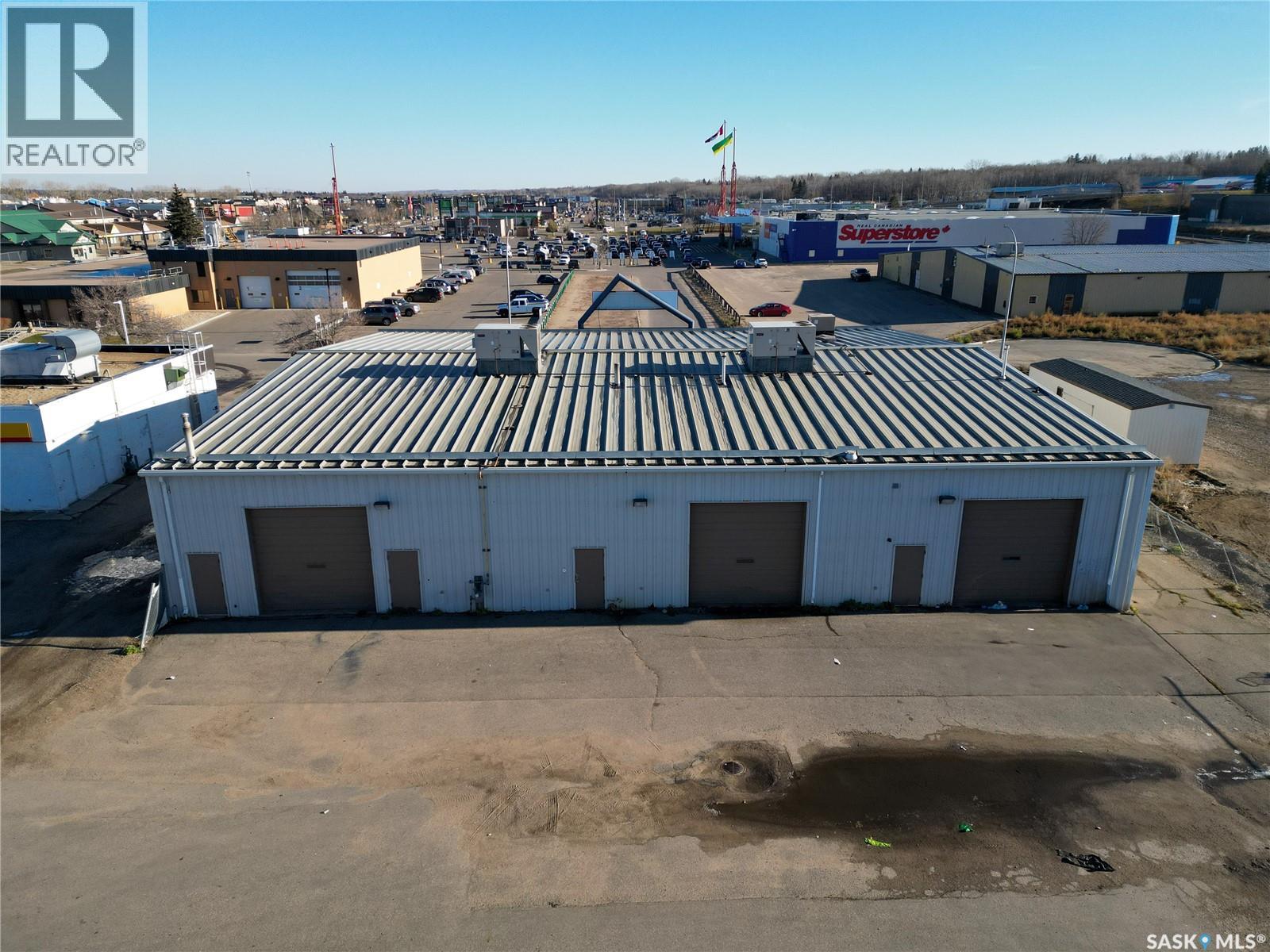 1525 5th Avenue E, Prince Albert, Saskatchewan  S6V 7Z5 - Photo 2 - SK027041