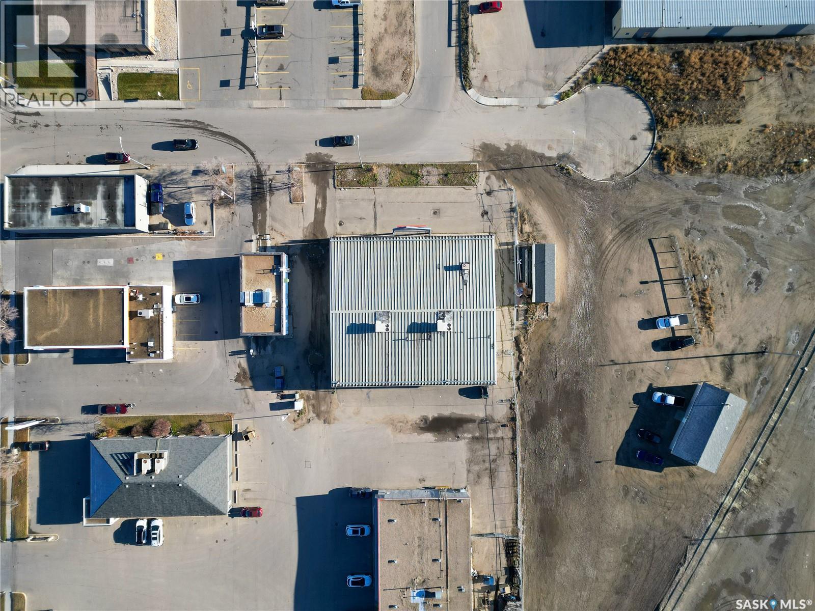 1525 5th Avenue E, Prince Albert, Saskatchewan  S6V 7Z5 - Photo 5 - SK027041