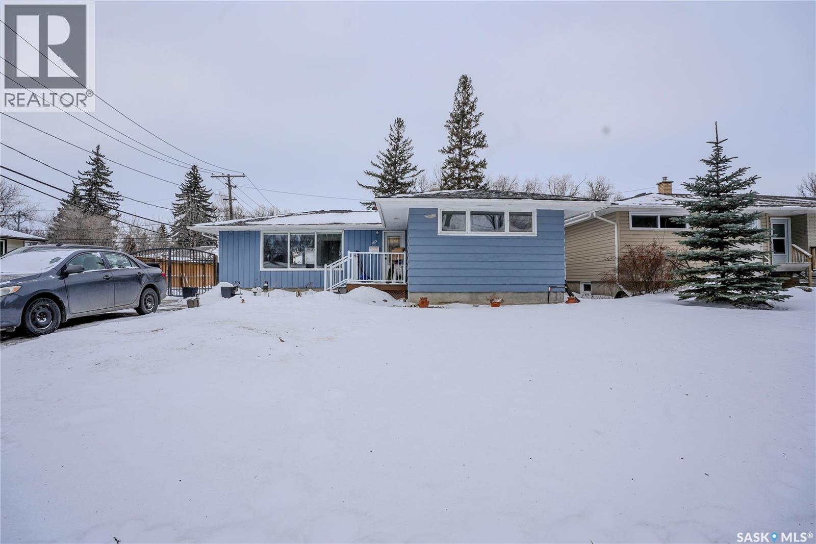 1812 Grant Drive, Regina, Saskatchewan  S4S 4V4 - Photo 3 - SK027024