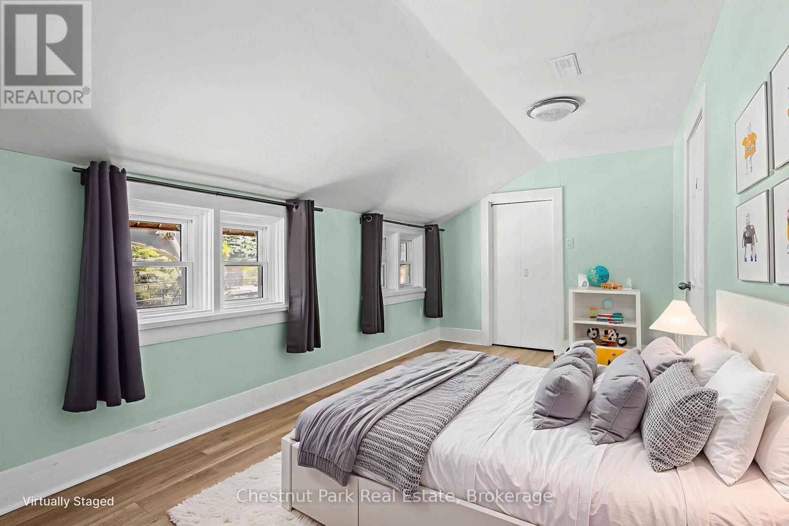 615 Bay Street, Gravenhurst, Ontario  P1P 1G8 - Photo 30 - X12629788