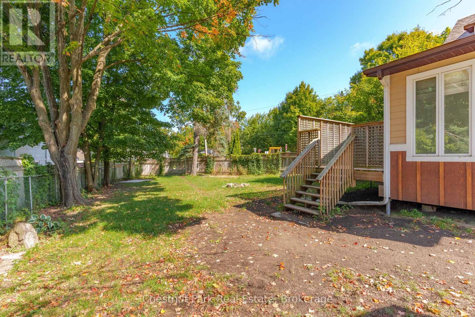 615 Bay Street, Gravenhurst, Ontario  P1P 1G8 - Photo 35 - X12629788