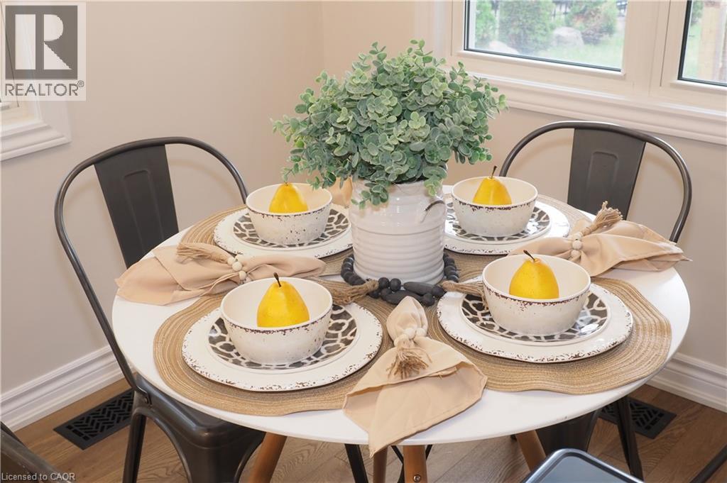 50 Holly Trail, Puslinch, Ontario  N3C 2V4 - Photo 30 - 40799562