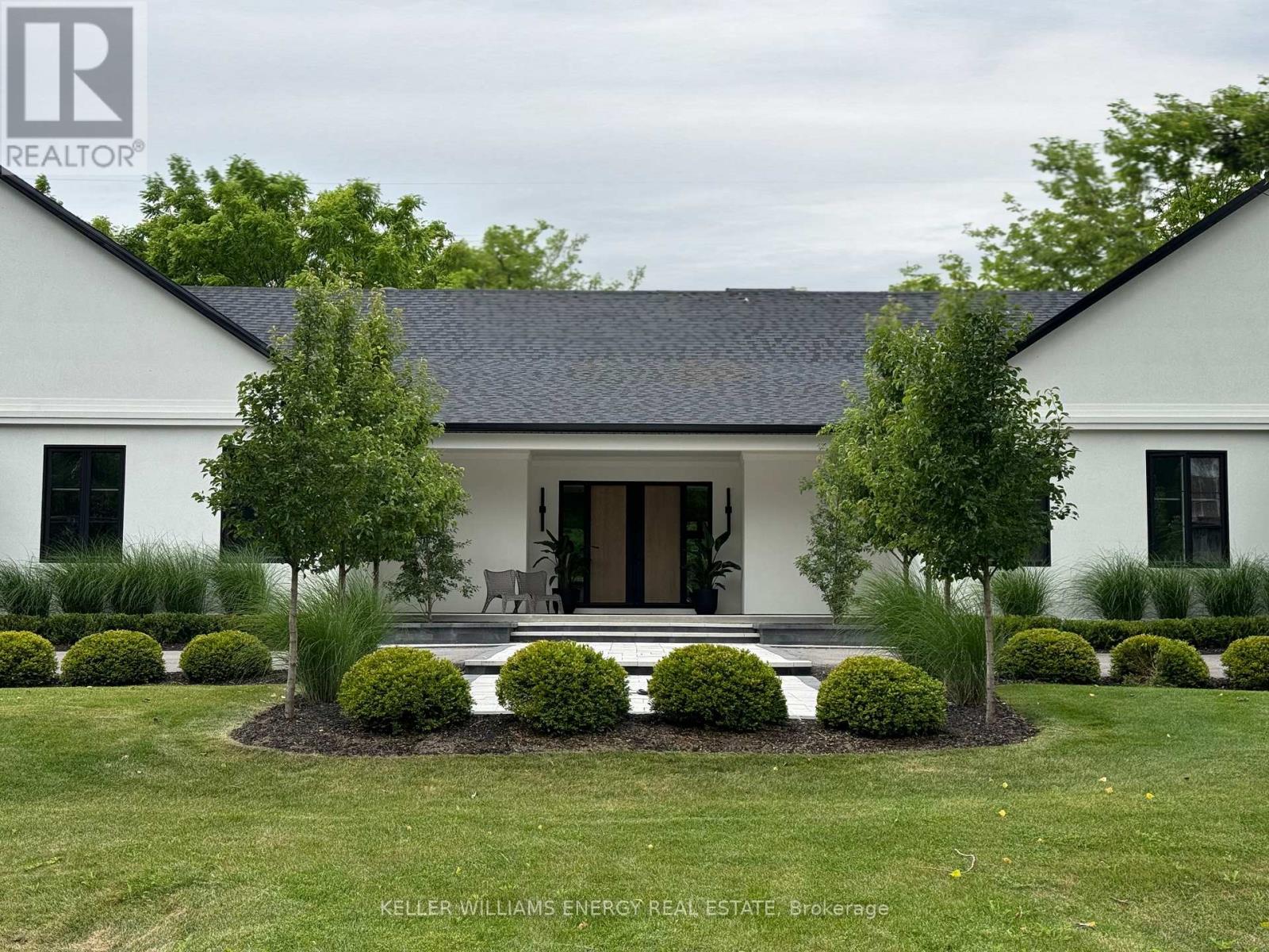 16 Metcalf Street, Clarington, Ontario  L1B 0H4 - Photo 1 - E12710044