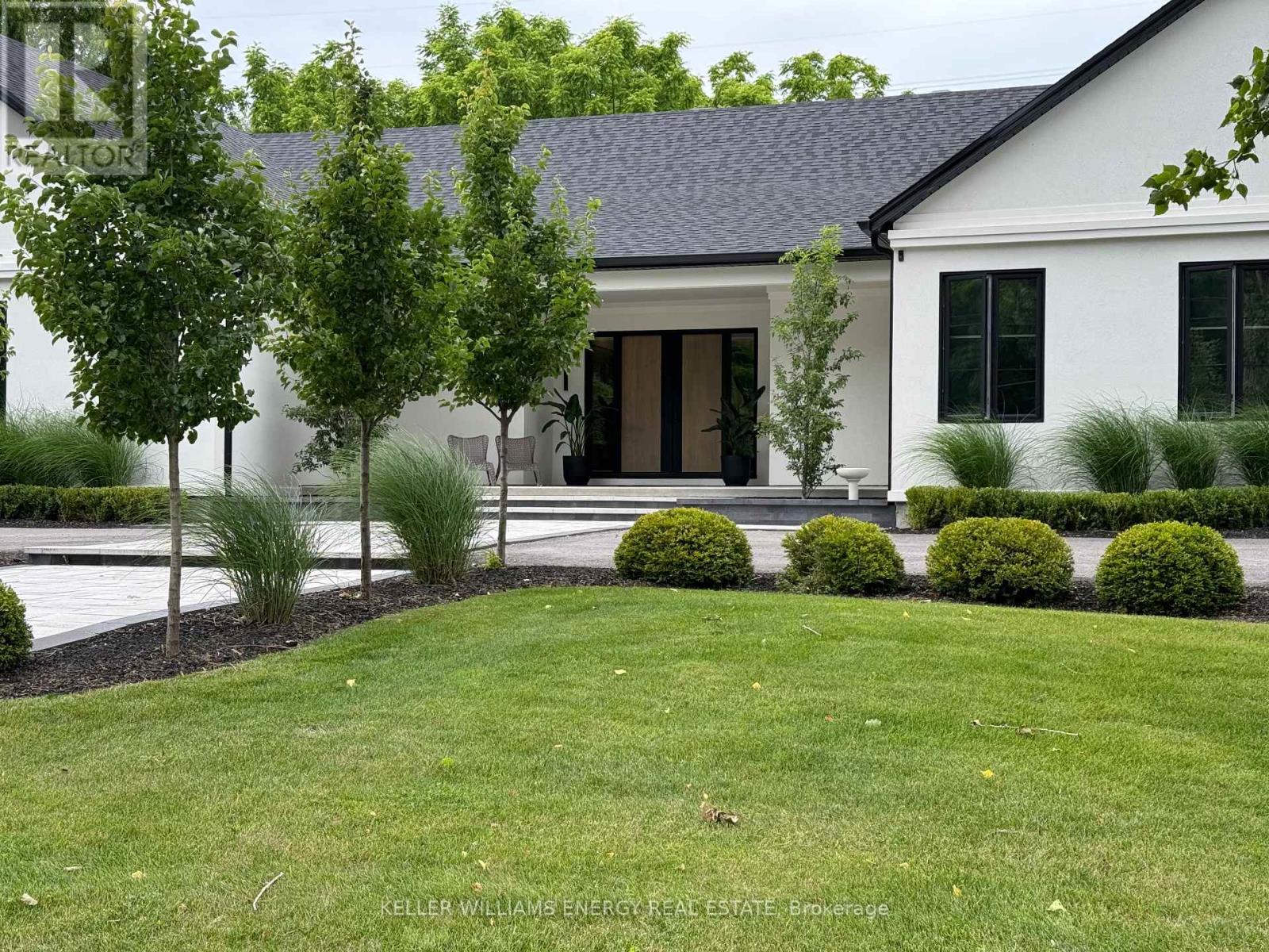 16 Metcalf Street, Clarington, Ontario  L1B 0H4 - Photo 3 - E12710044