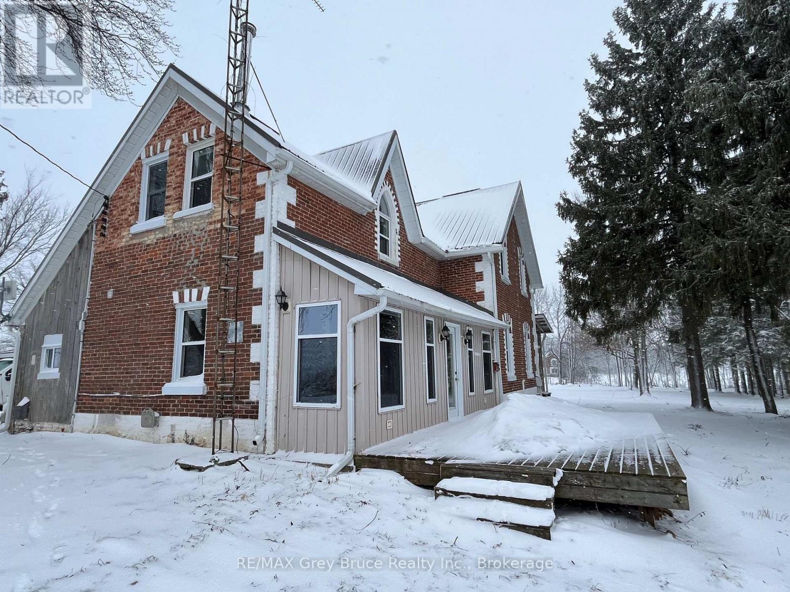 801512 Sideroad 2, Chatsworth, Ontario  N0H 1K0 - Photo 3 - X12710094