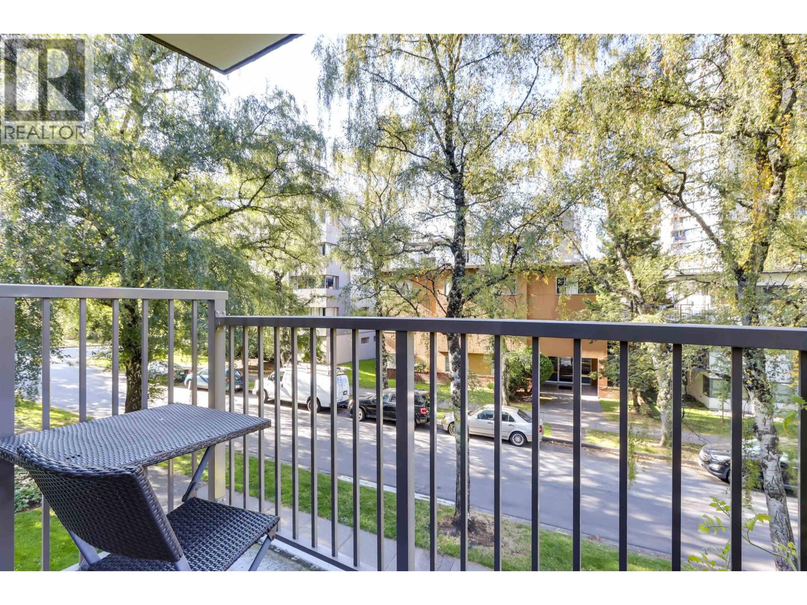 201 1251 Cardero Street, Vancouver, British Columbia V6G 2H9 - Photo 6 - R3049376