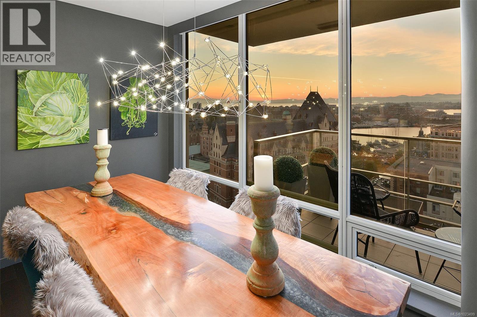 1605 707 Courtney St, Victoria, British Columbia  V8W 0A9 - Photo 11 - 1023499