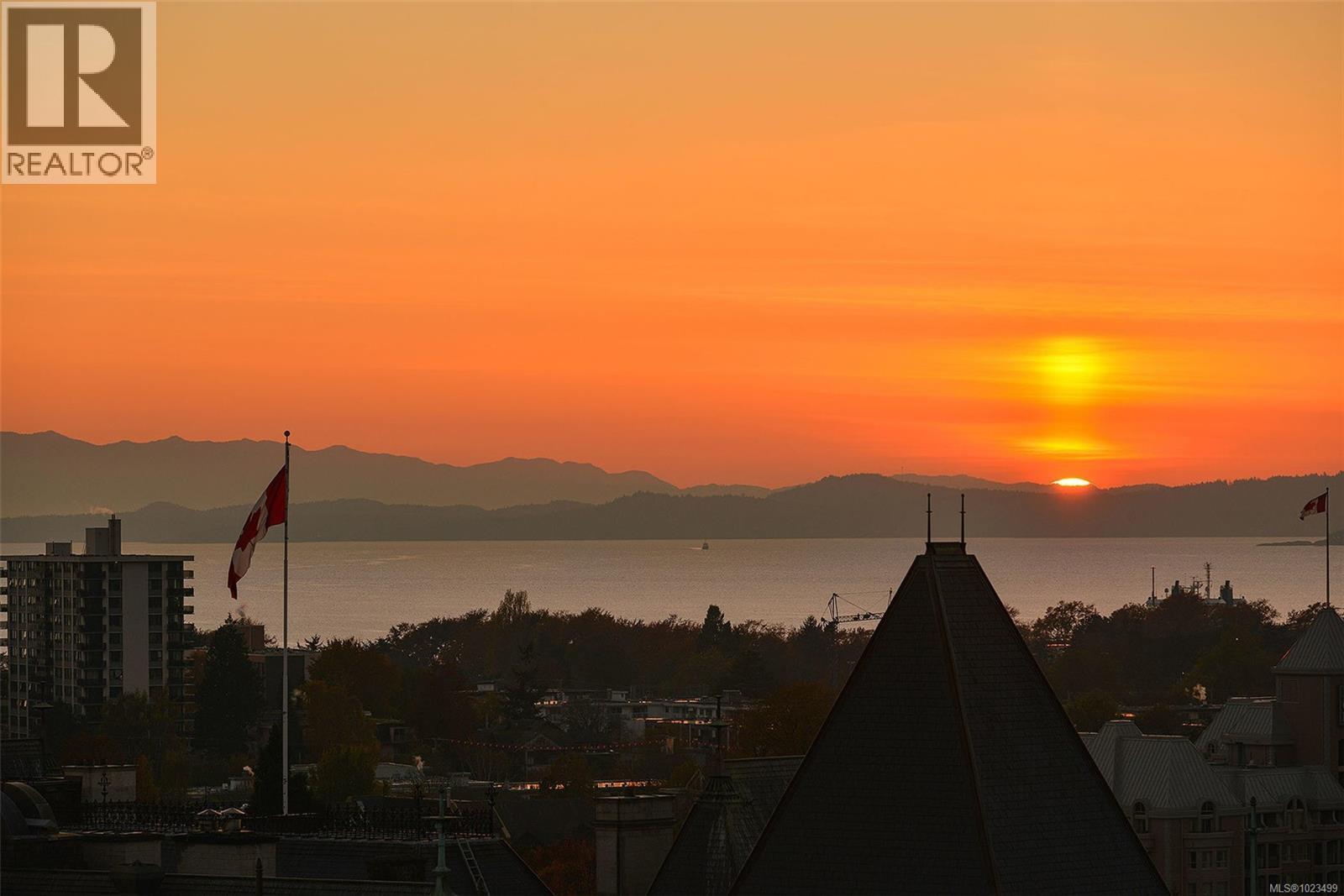 1605 707 Courtney St, Victoria, British Columbia  V8W 0A9 - Photo 5 - 1023499