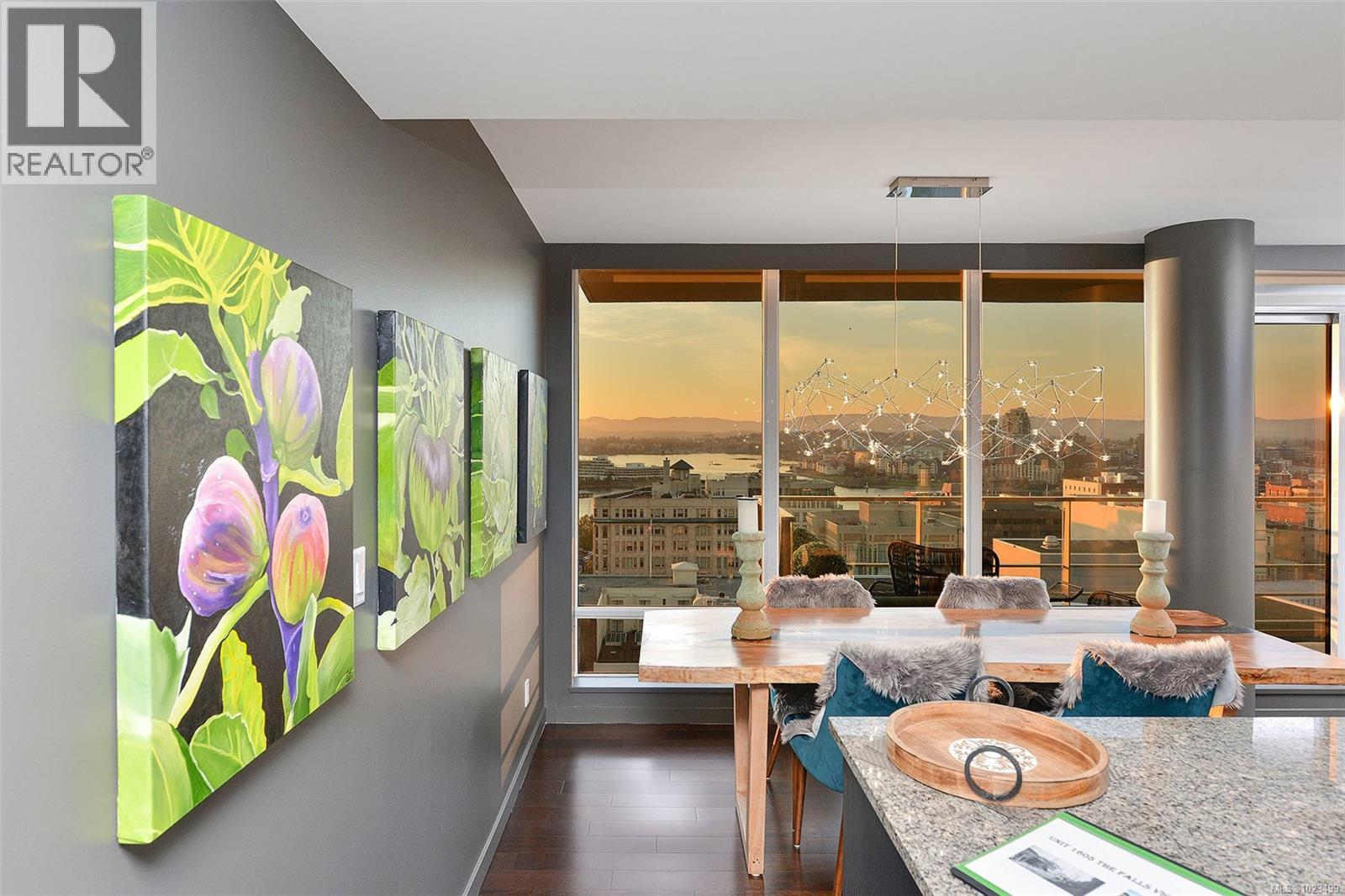 1605 707 Courtney St, Victoria, British Columbia  V8W 0A9 - Photo 8 - 1023499