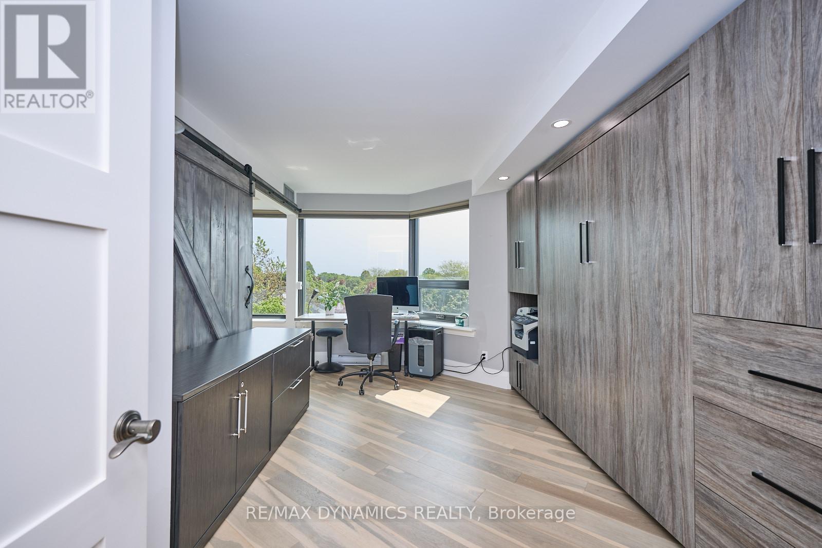 1504 - 701 Geneva Street, St. Catharines, Ontario  L2N 7H9 - Photo 21 - X12709910