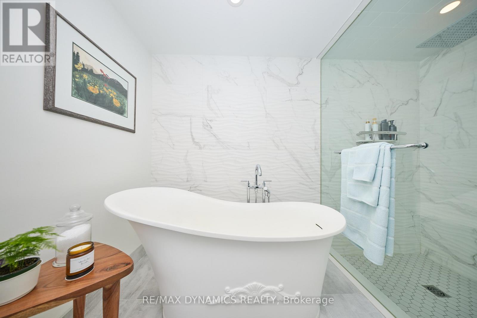 1504 - 701 Geneva Street, St. Catharines, Ontario  L2N 7H9 - Photo 30 - X12709910