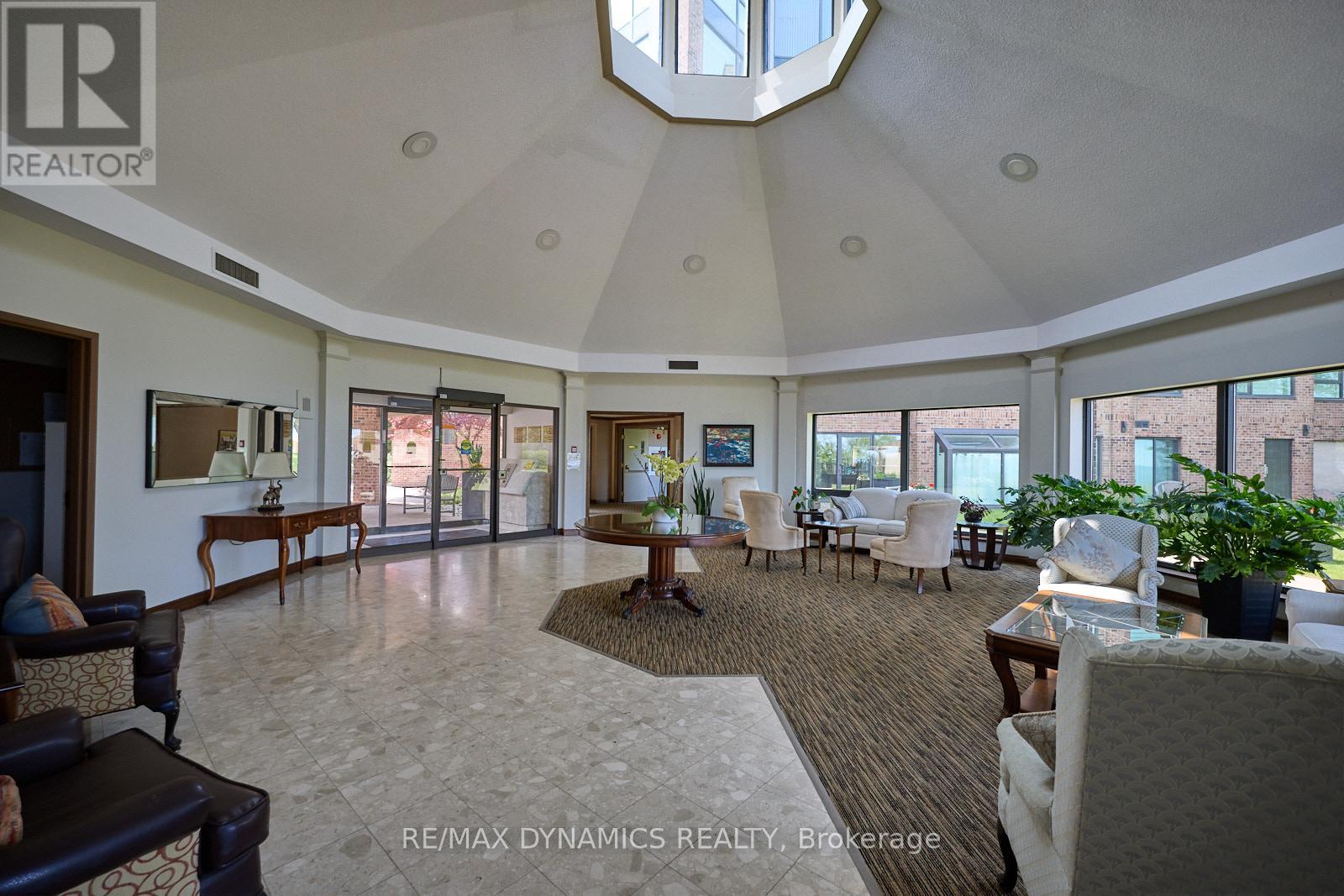 1504 - 701 Geneva Street, St. Catharines, Ontario  L2N 7H9 - Photo 40 - X12709910