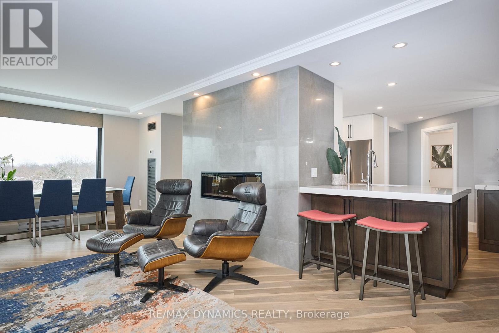 1504 - 701 Geneva Street, St. Catharines, Ontario  L2N 7H9 - Photo 8 - X12709910