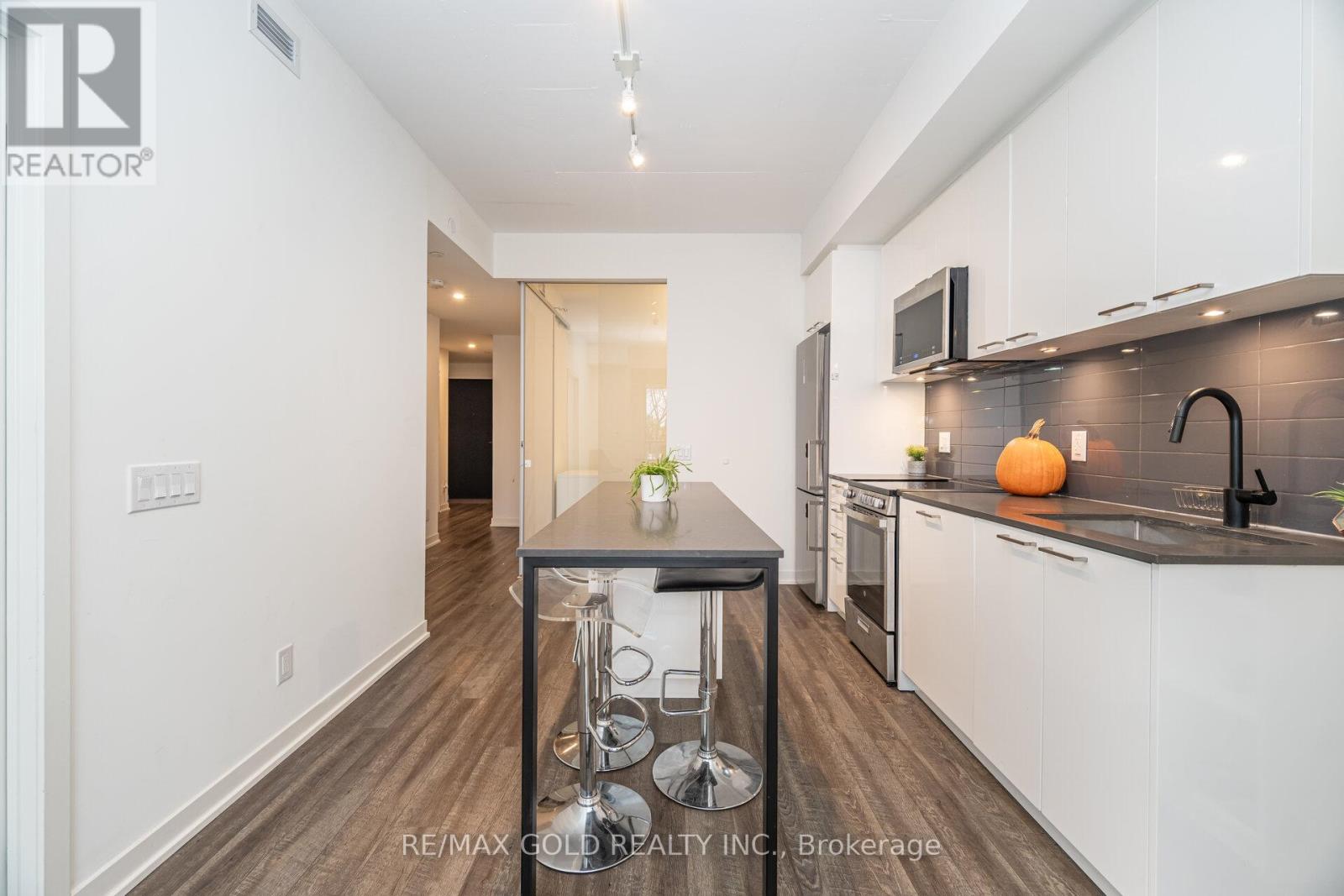 405 - 1808 St.clair Avenue W, Toronto, Ontario  M6N 0C1 - Photo 14 - W12707220