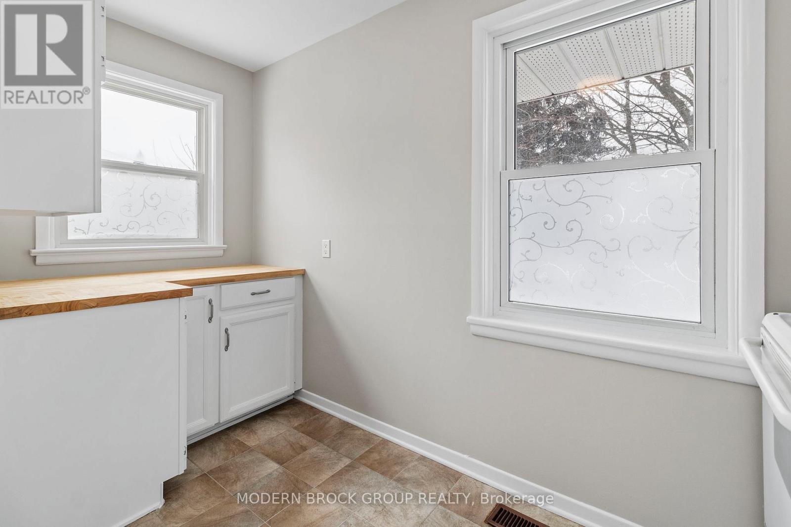 94 Bisley Crescent, Brockville, Ontario  K6V 2T8 - Photo 17 - X12709970