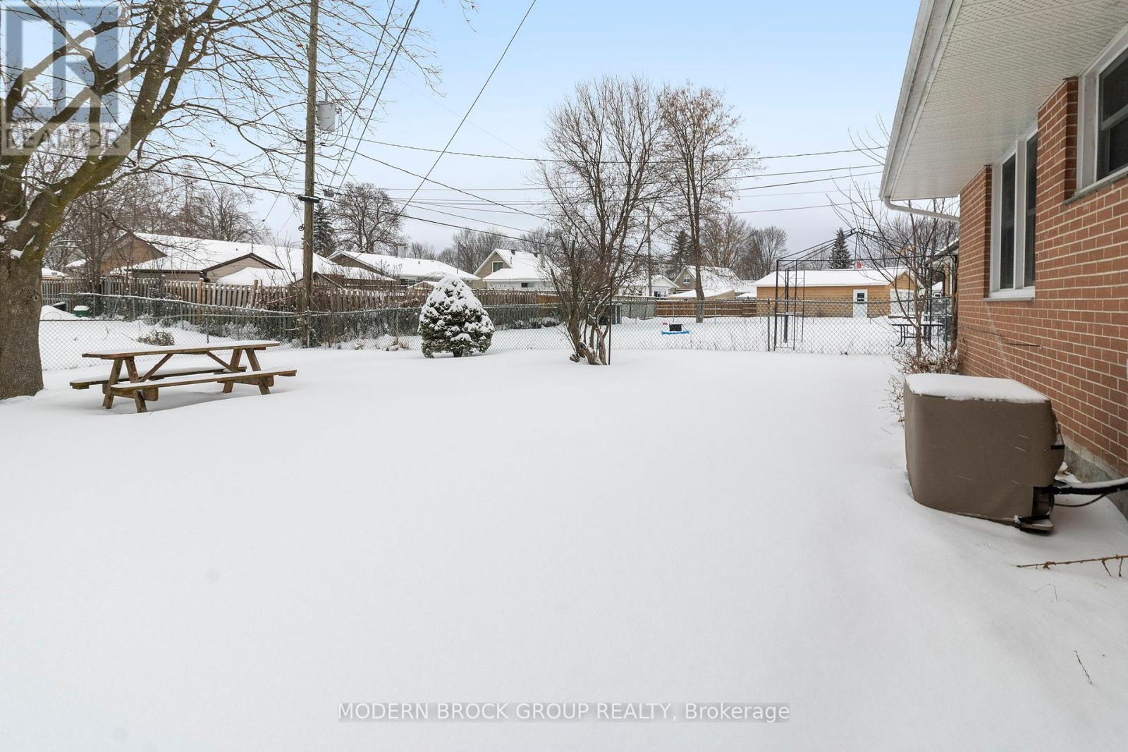 94 Bisley Crescent, Brockville, Ontario  K6V 2T8 - Photo 4 - X12709970