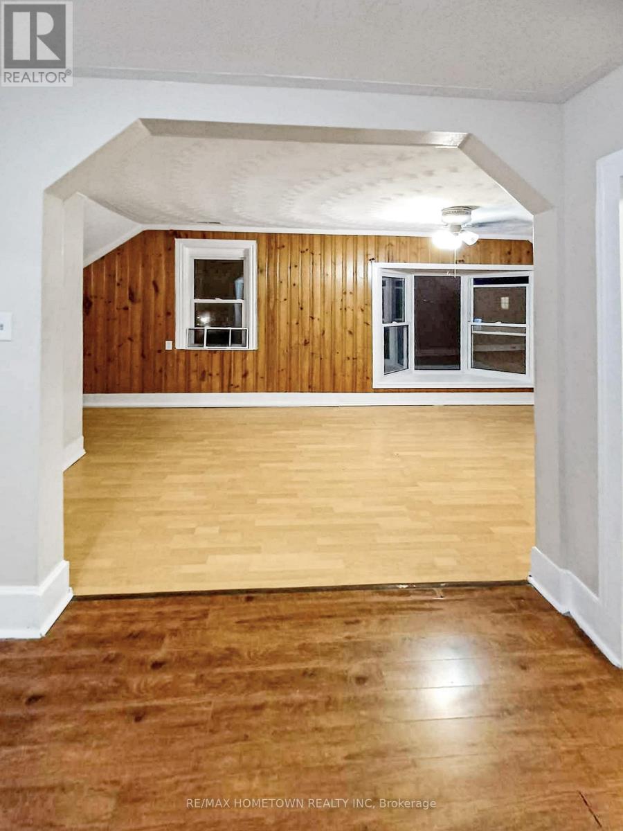 5 Robinson Avenue, Smiths Falls, Ontario  K7A 1K3 - Photo 13 - X12710042