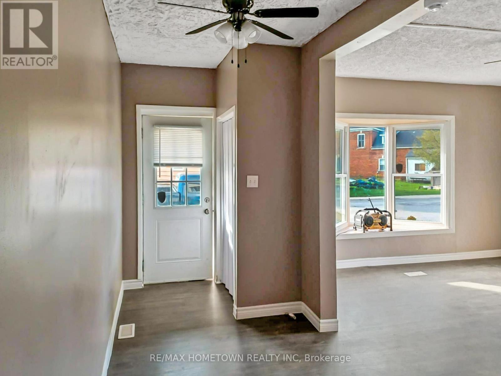 5 Robinson Avenue, Smiths Falls, Ontario  K7A 1K3 - Photo 6 - X12710042