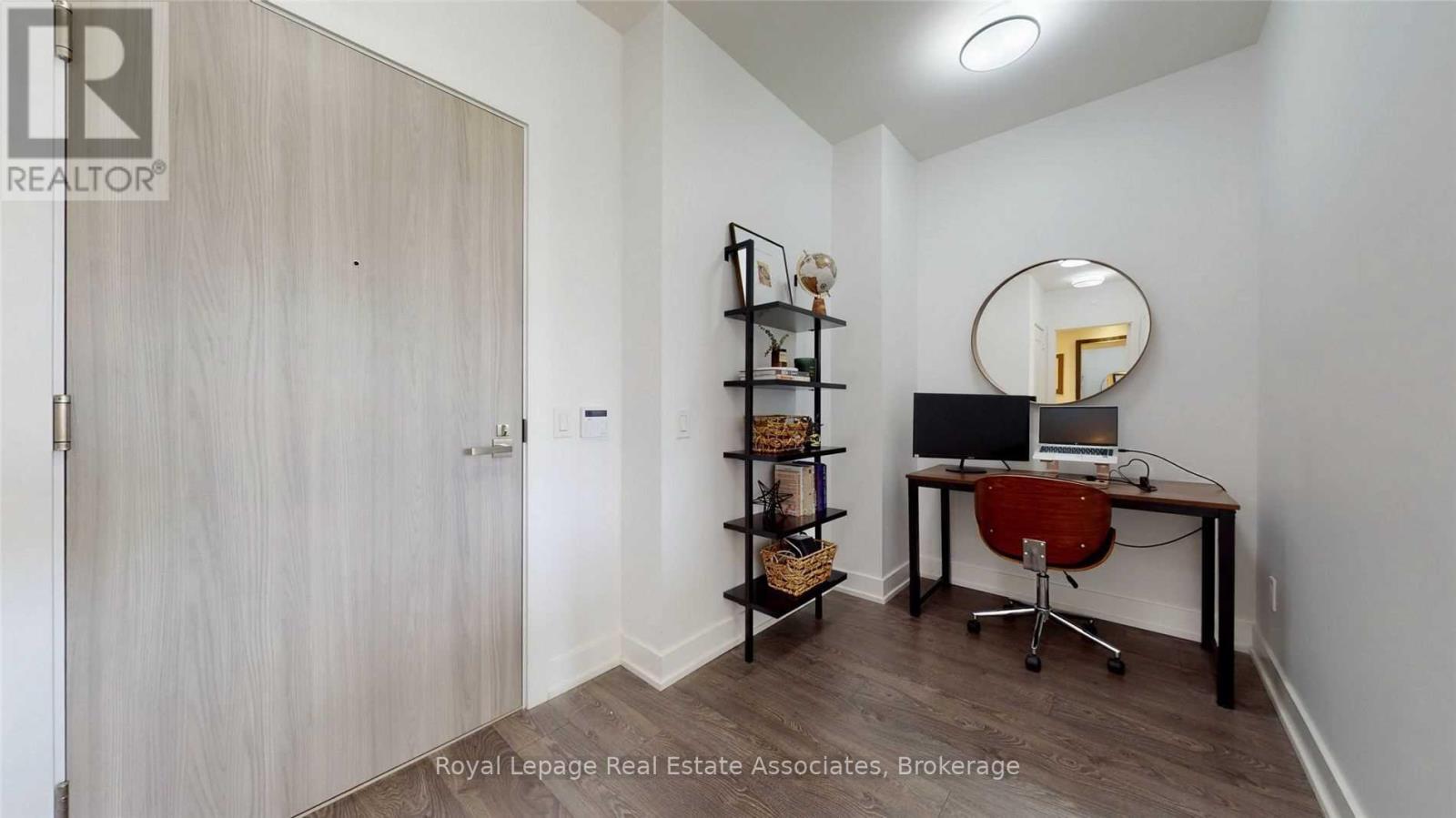 307 - 80 Vanauley Street, Toronto, Ontario  M5T 0C9 - Photo 7 - C12709896