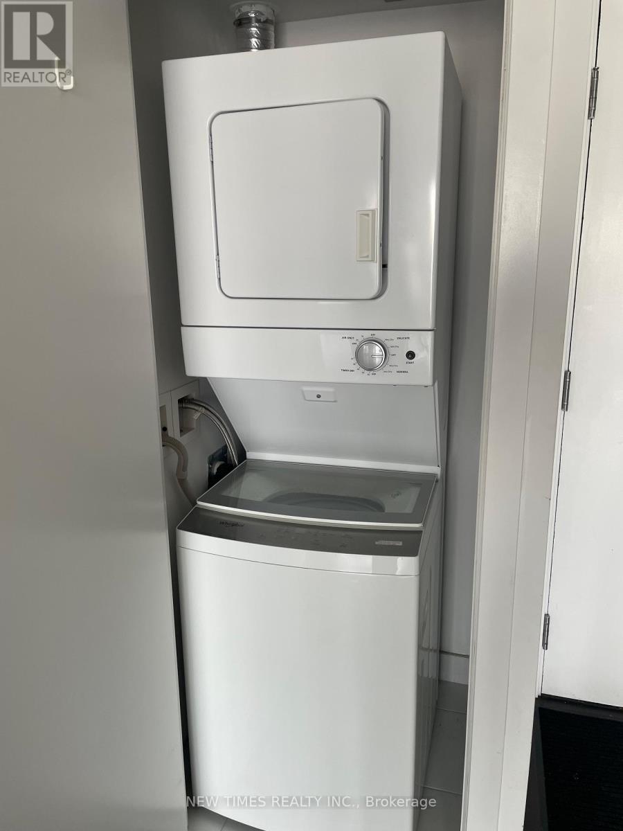 1711 - 85 Wood Street, Toronto, Ontario  M4Y 0E8 - Photo 8 - C12709928