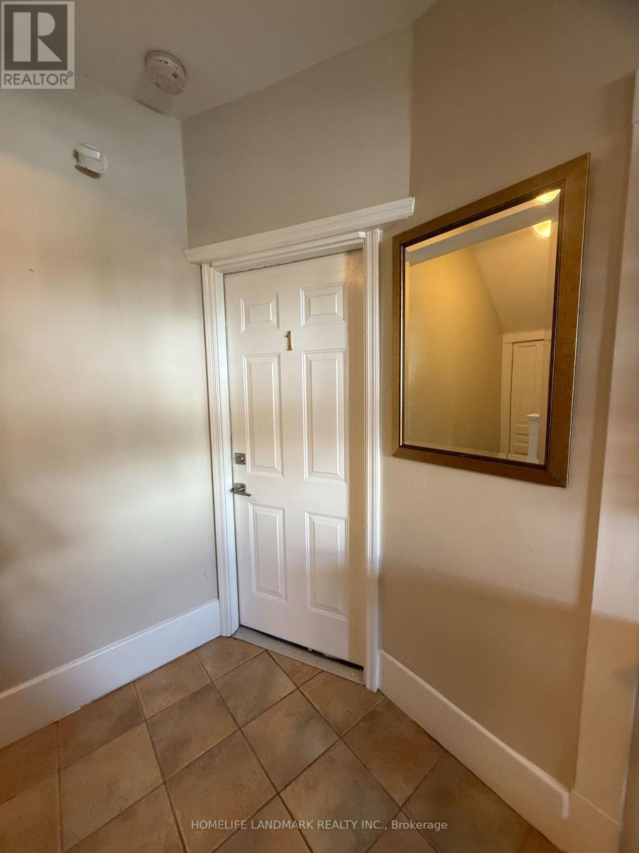 246 Euclid Avenue, Toronto, Ontario  M6J 2K2 - Photo 2 - C12709944