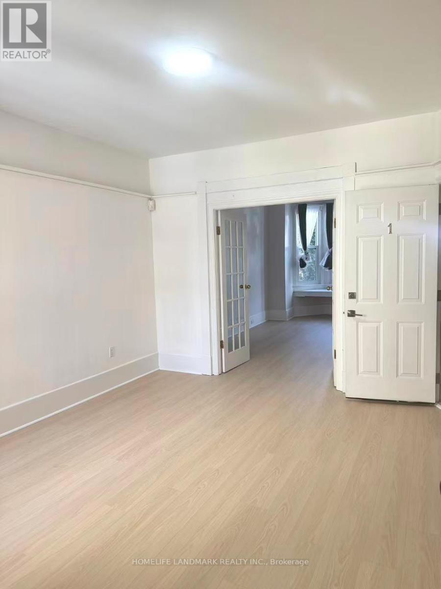 246 Euclid Avenue, Toronto, Ontario  M6J 2K2 - Photo 4 - C12709944