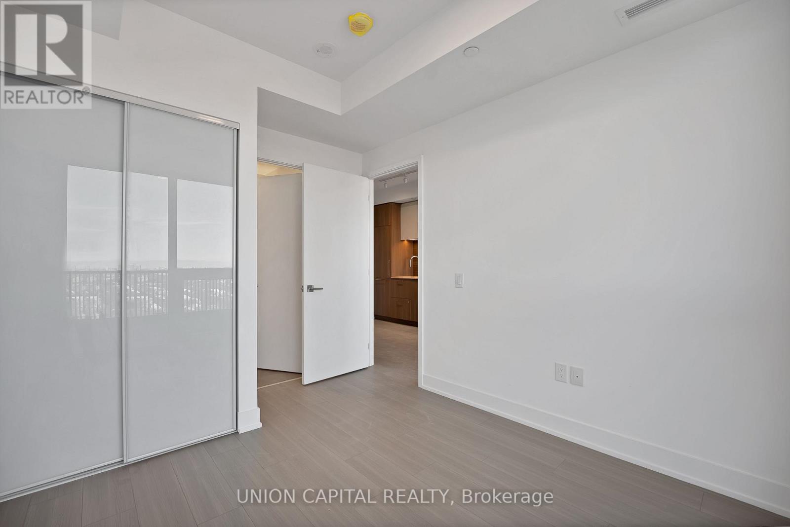 2207 - 36 Olive Avenue, Toronto (Willowdale East), Ontario  M2N 4P9 - Photo 9 - C12709958