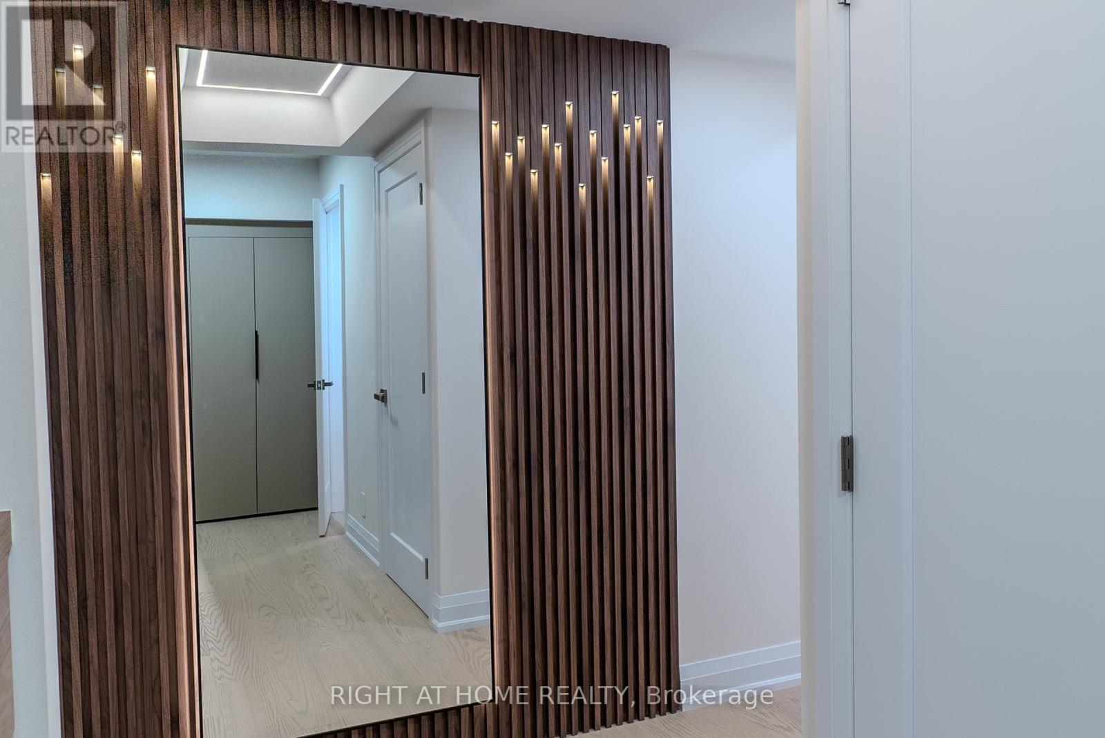 608 - 447 Walmer Road, Toronto, Ontario  M5P 2X9 - Photo 29 - C12709964