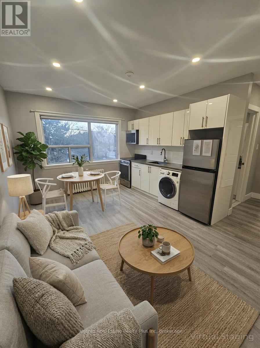 201 - 1566 Avenue Road, Toronto, Ontario  M5M 3X6 - Photo 1 - C12710028