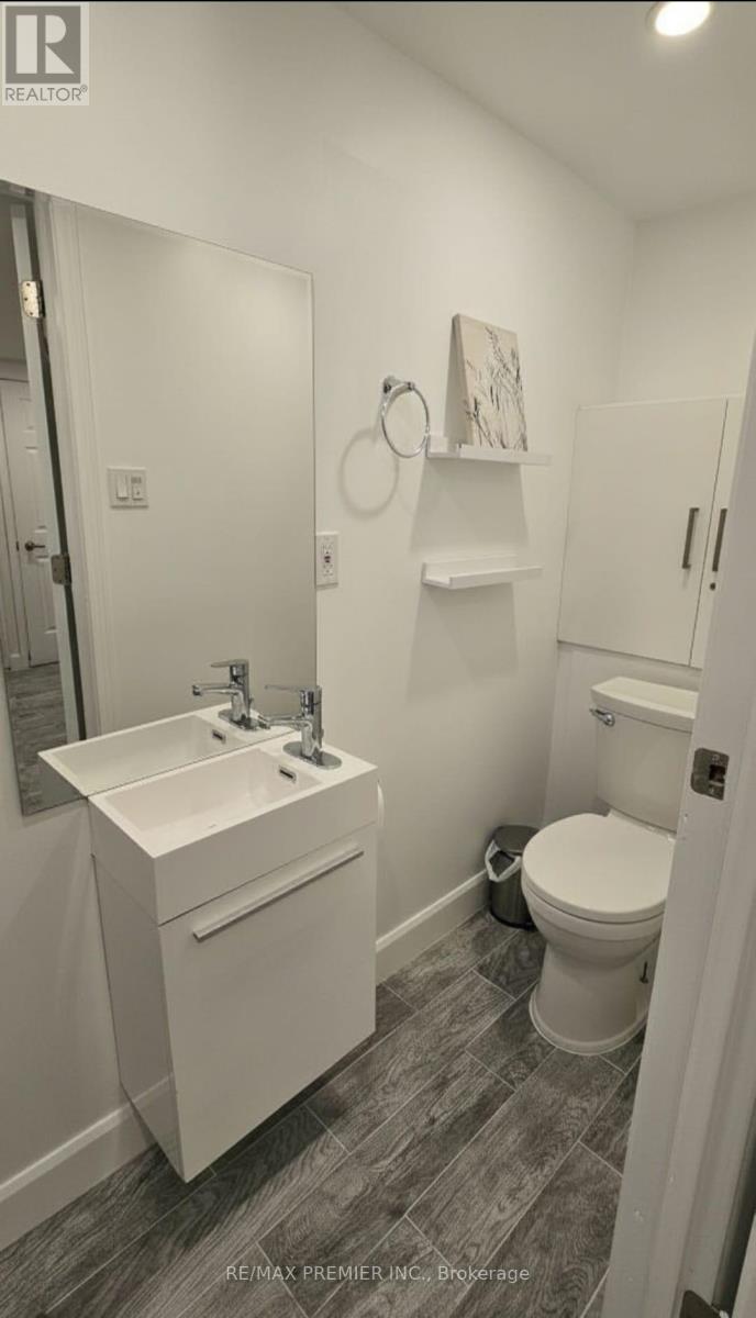 Lower Room A - 29 Rusholme Road, Toronto, Ontario  M6J 3H3 - Photo 7 - C12710048