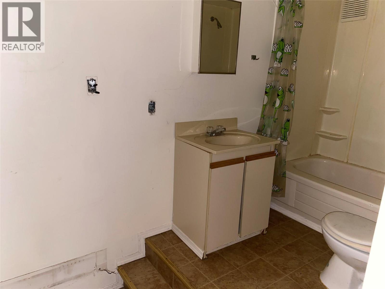 900 13th Street Kamloops Photo 18