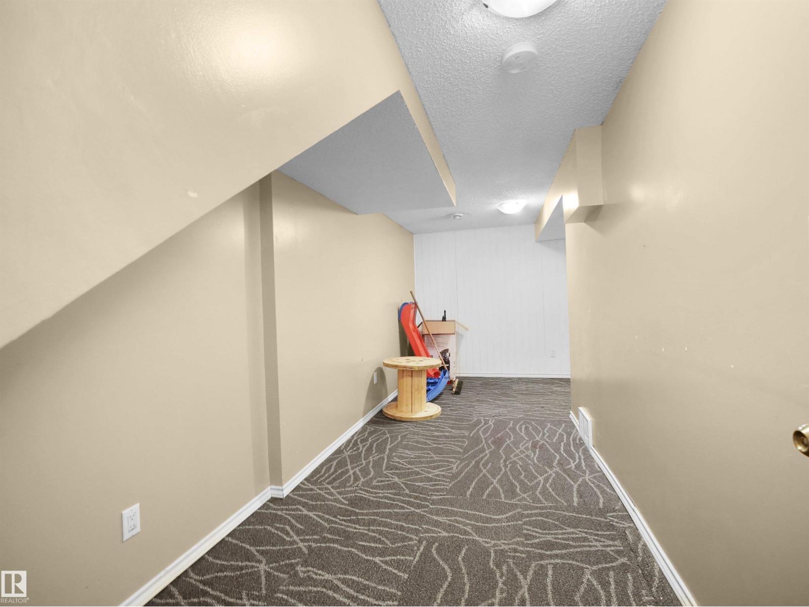 791 Abbottsfield Rd Nw, Edmonton, Alberta  T5W 2A1 - Photo 12 - E4470393