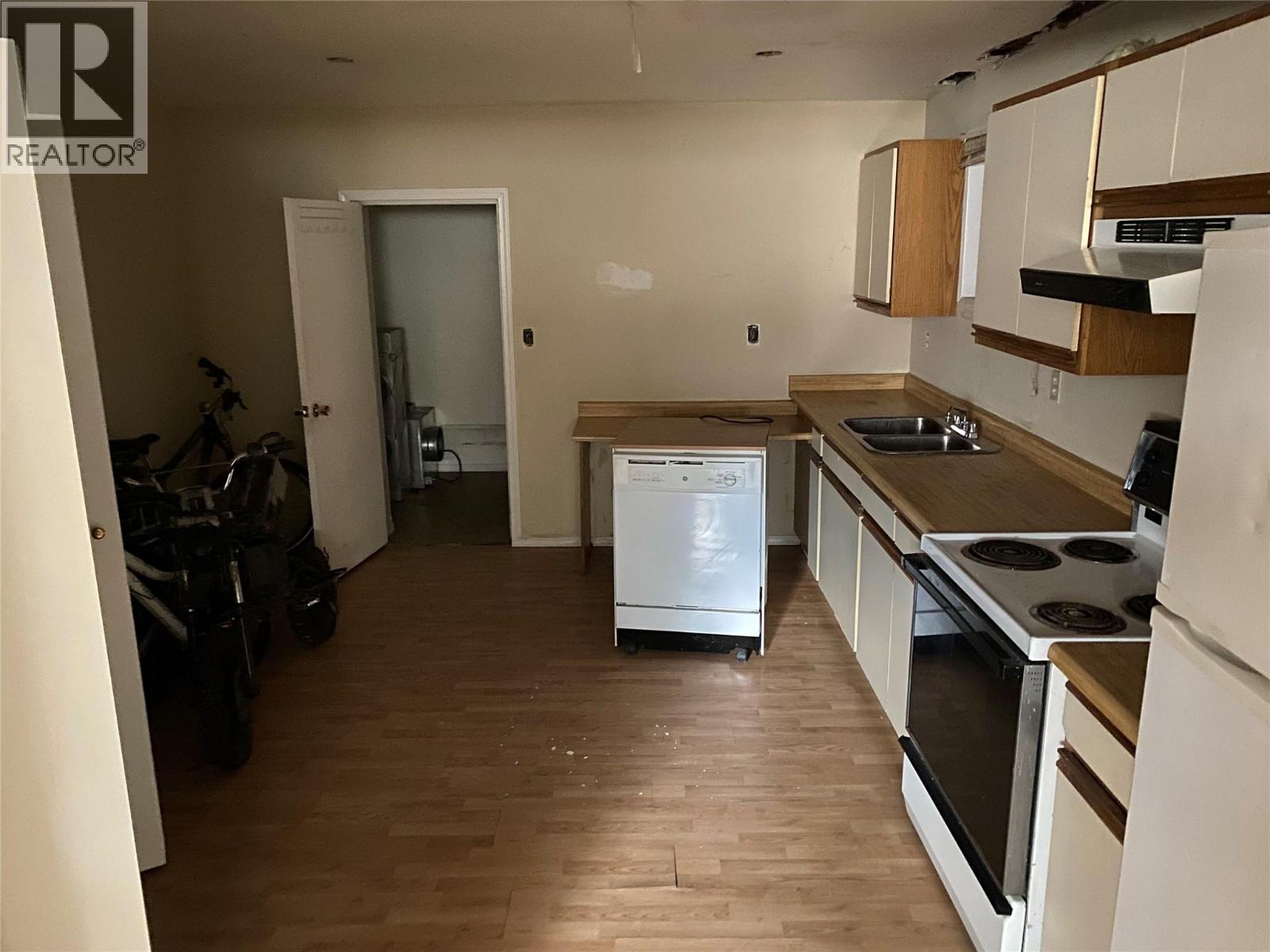 900 13th Street Kamloops Photo 11